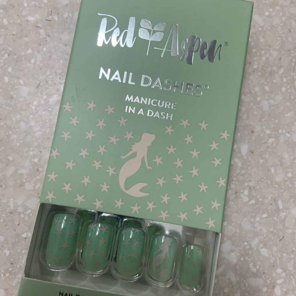 Red aspen nail dashes NEW mermaid